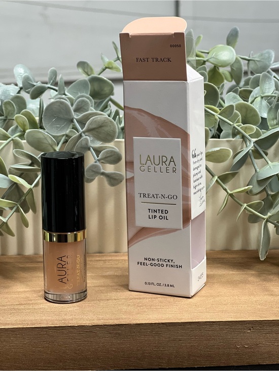 Laura Geller Other - Laura Geller Tinted Lip Oil